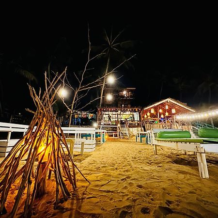 Miracles Beach Galle Esterno foto